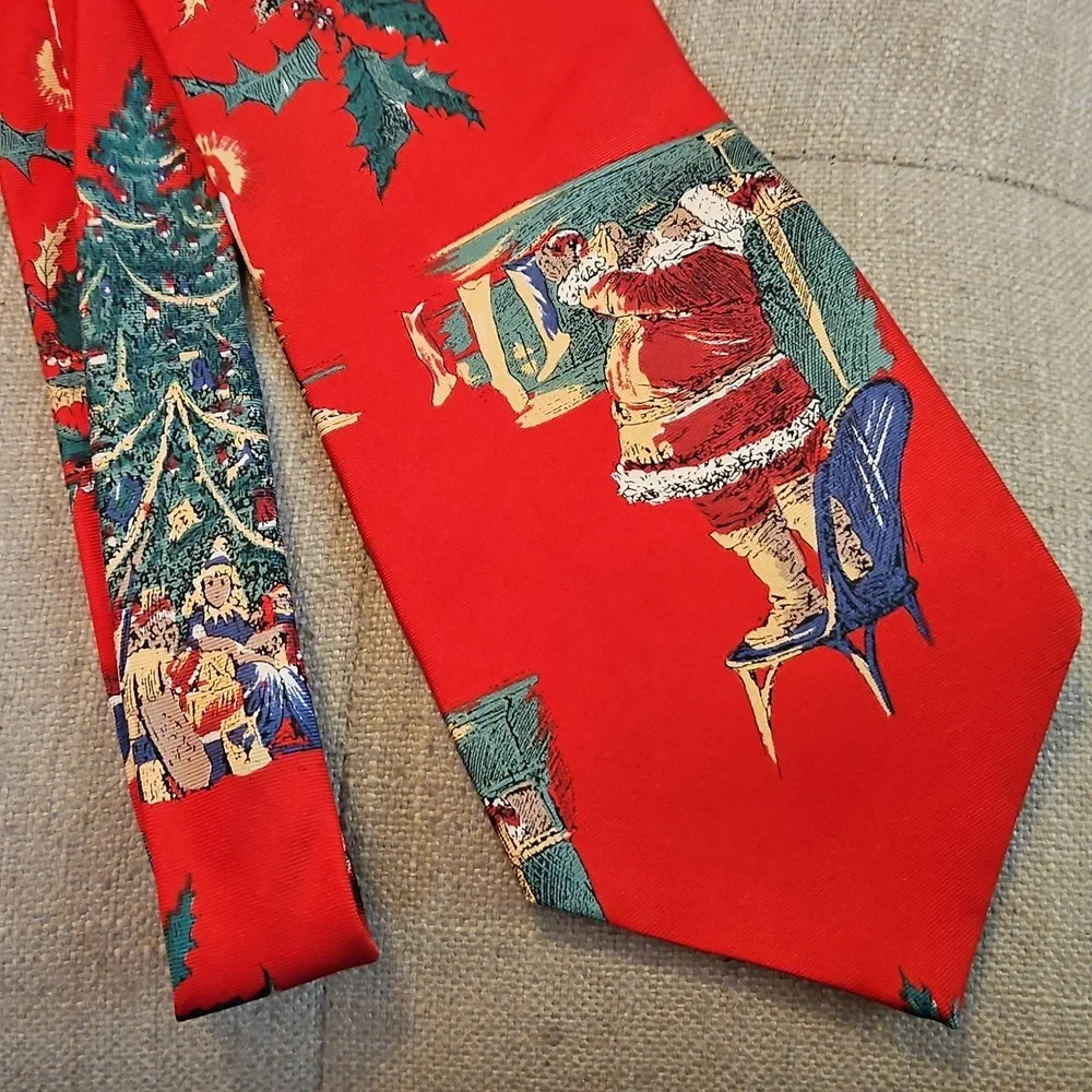 Wembley Red Christmas Santa Silk Tie